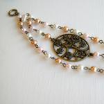 Flower Brass Charm with Pea..